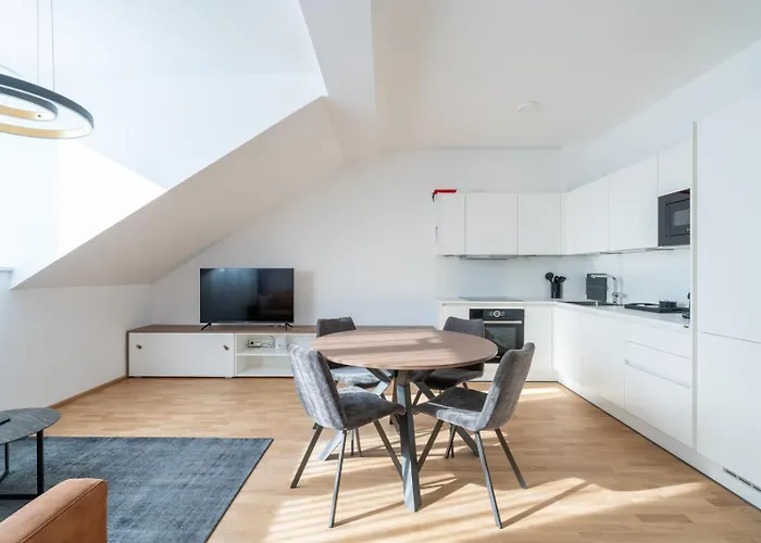 Apartment Exclusive 70 M2 With Balcony And Air Conditioning Vienna